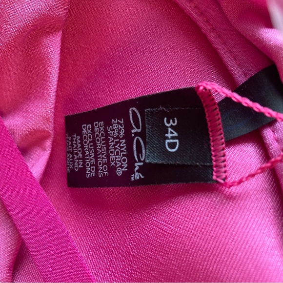 A. Che Swim Top | Color Passionfruit | Style: T06011| NWT - Picture 8 of 10